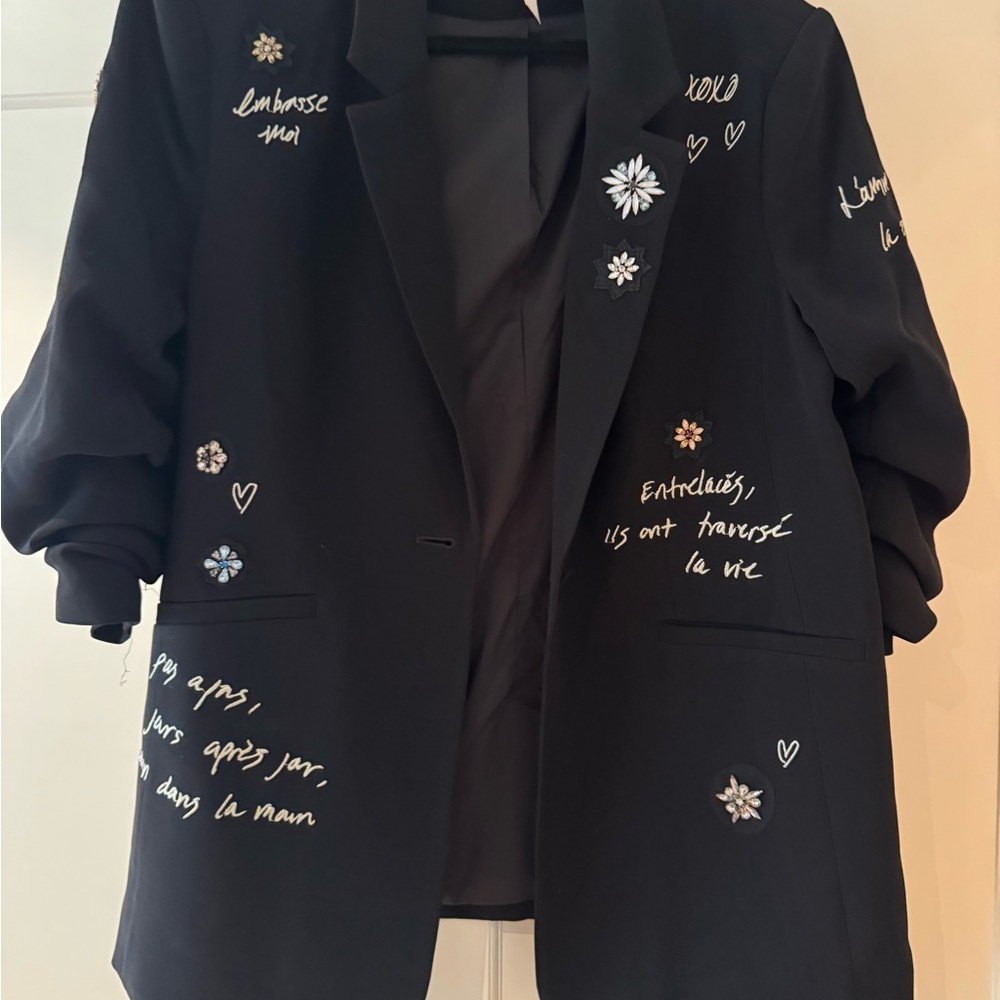 Cinq a Sept Embroidered Black Women's Blazer